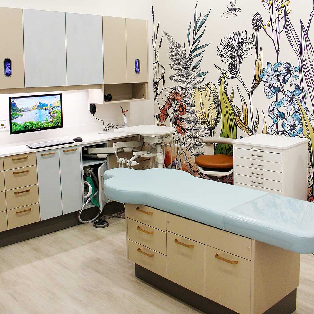 TreatmentSQR_8836 Treatment Room